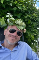 Jag i midsommarkrans.